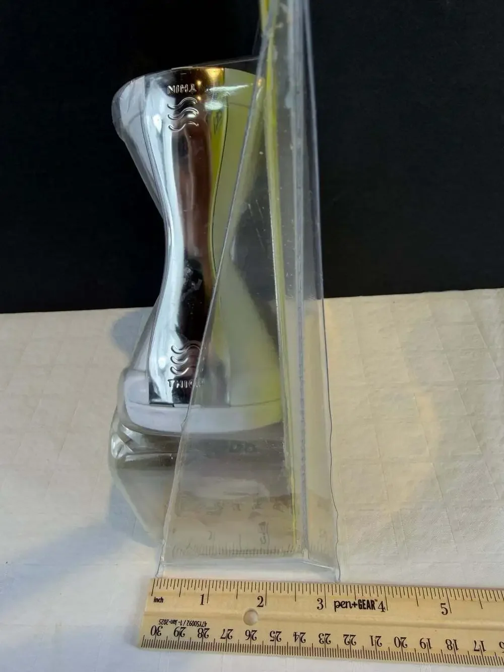 Veggetti Hand Held Spiralizer White Spiral Vegetable Cutter Slicer Veggie Pasta